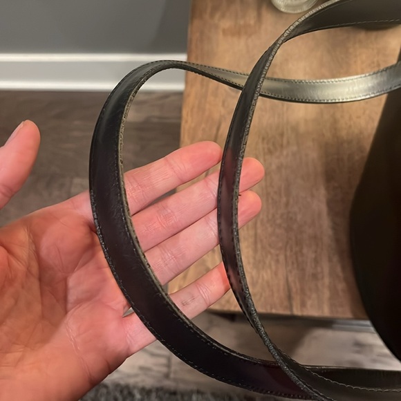 Louis Vuitton black epi leather tote bag - Picture 9 of 13